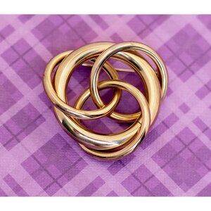 Vintage Multi Rings Intricate Gold Tone Brooch - V13